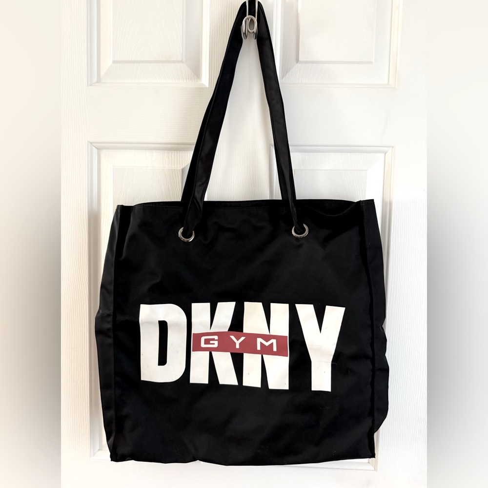 DKNY large tote 🖤